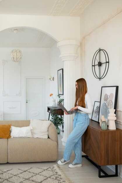 Minimalist Apartment Living - Maximizing Space and Style Minimalist Apartment Living - Maximizing Space and Style